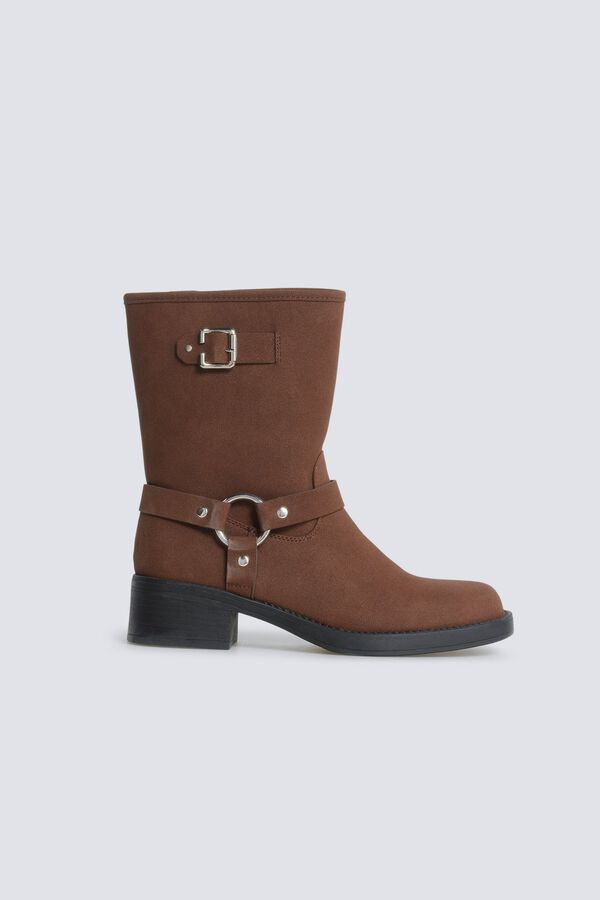 Boot, dress and jacket set