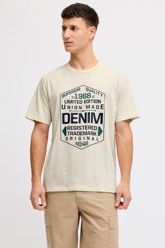 Conjunto de t-shirt e cal&ccedil;a