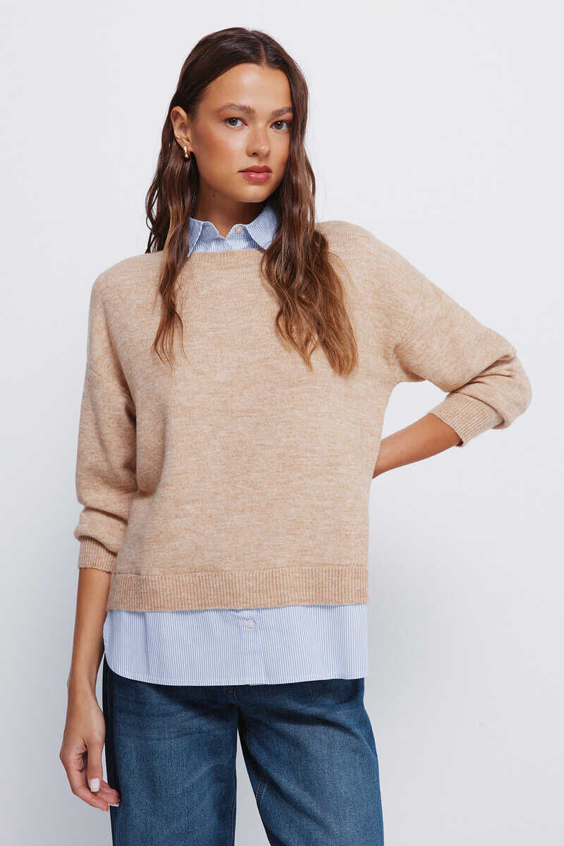 Conjunto de n&aacute;uticos, jeans y jersey