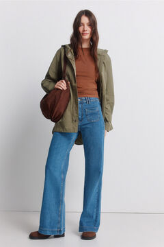 Conjunto de parka e cal&ccedil;as