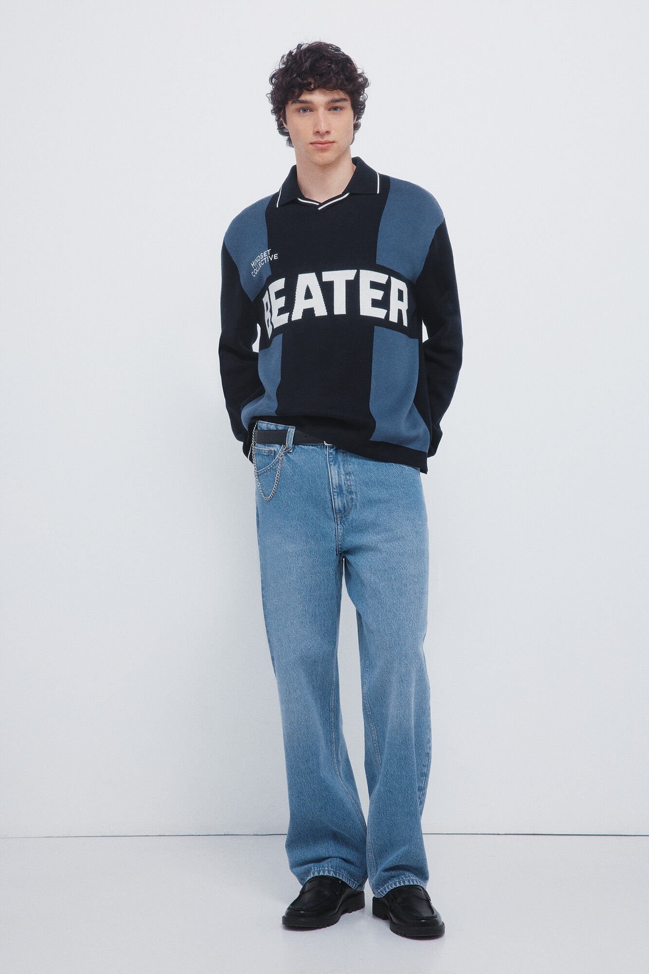 Conjunto de cal&ccedil;a e camisola