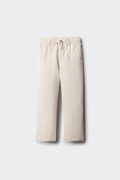 Conjunto de pantal&oacute;n, blazer, camisa y camiseta