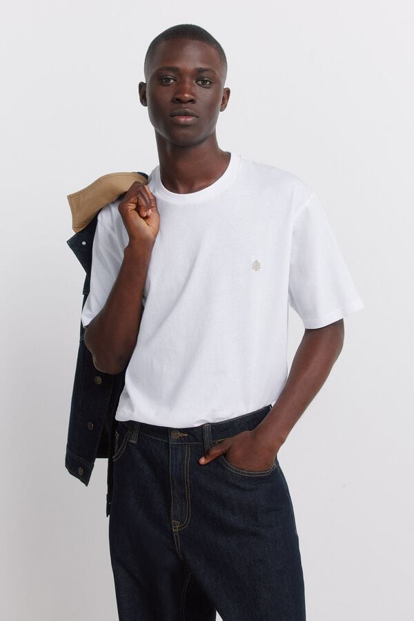 T-Shirt, jeans and shirt set