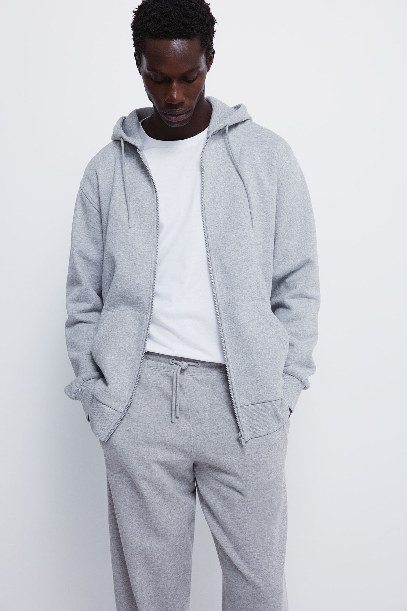 Conjunto de cal&ccedil;a e sweatshirt