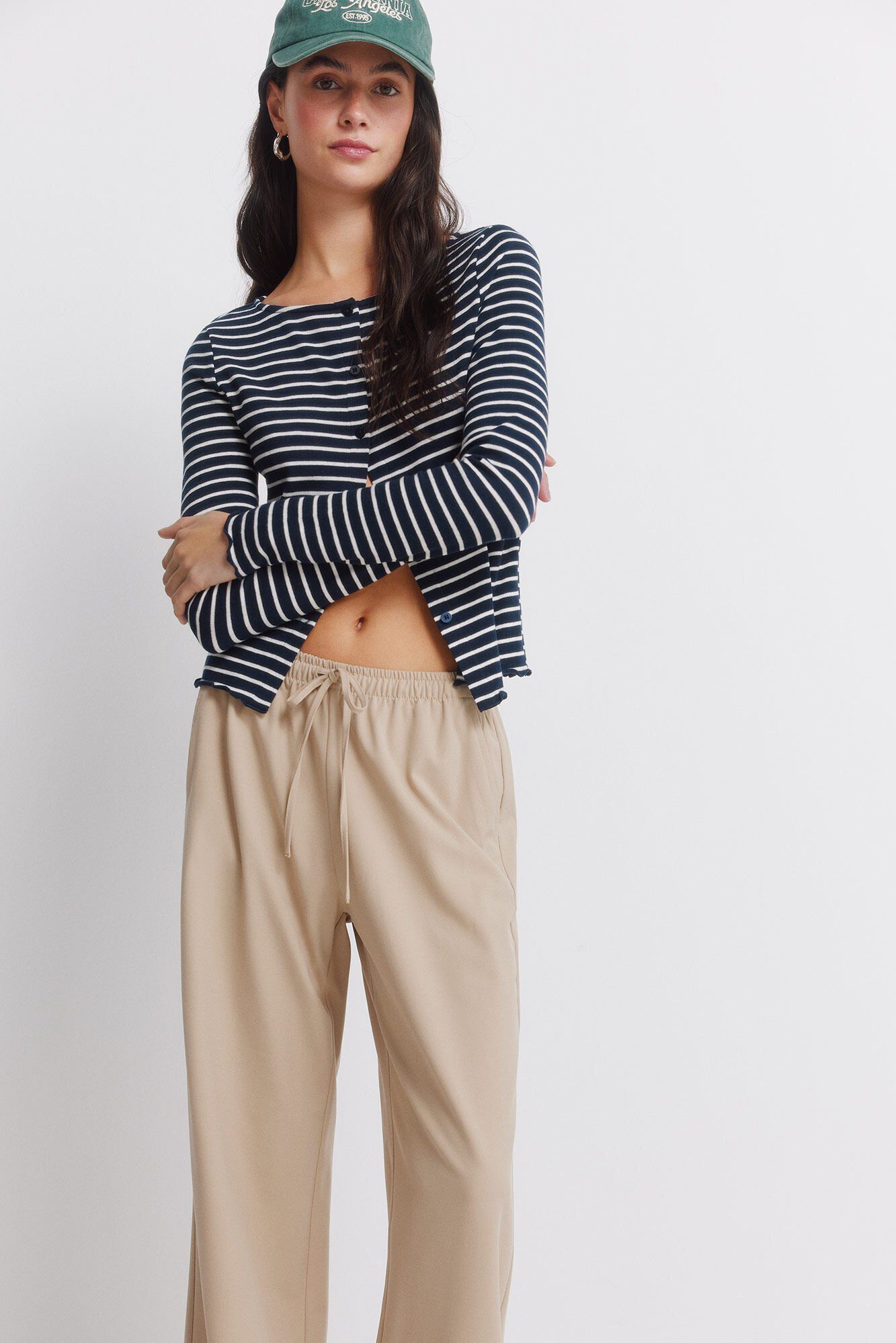 Conjunto de cal&ccedil;as e t-shirt