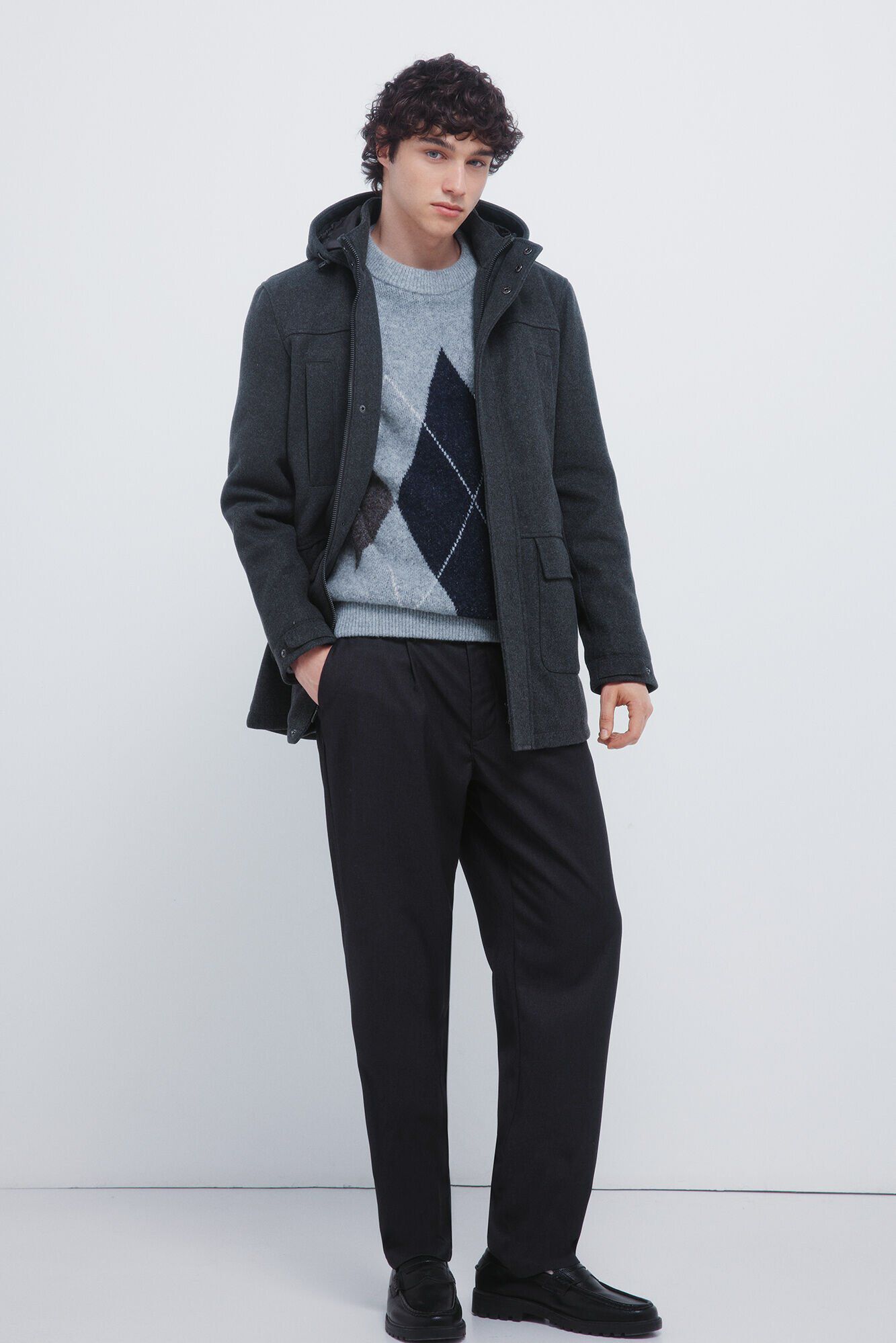 Conjunto de cal&ccedil;a e parka