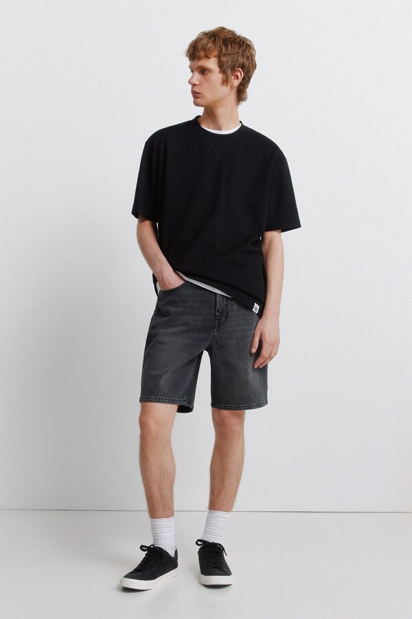 T-Shirt and shorts set