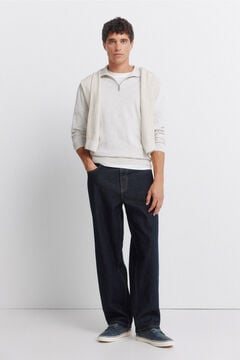 Conjunto de jeans y jersey