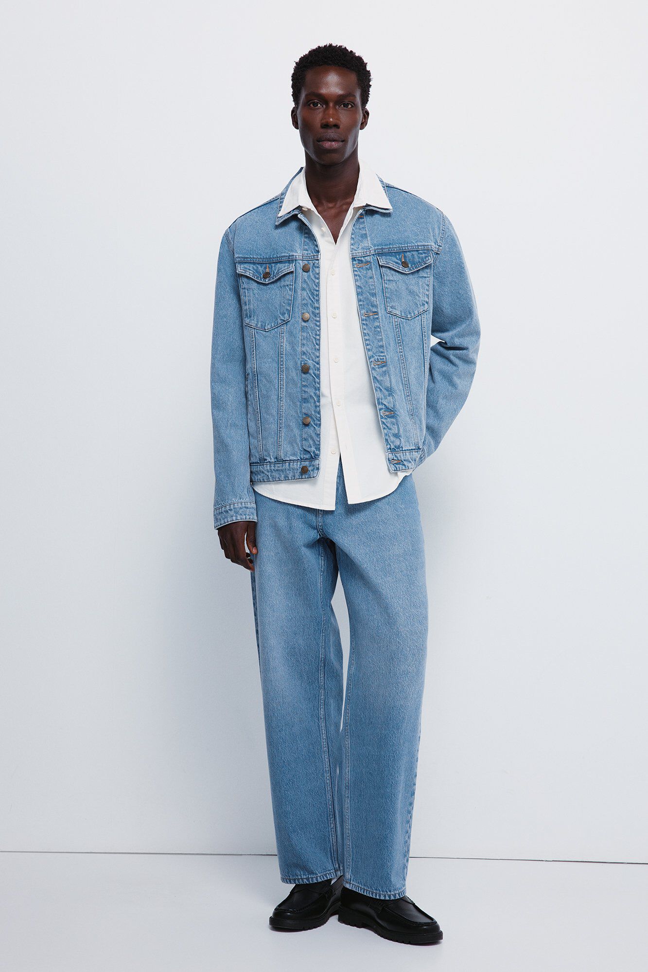 Jeans and sweatshirt set