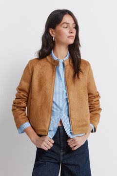 Conjunto de casaco, cal&ccedil;as e camisa