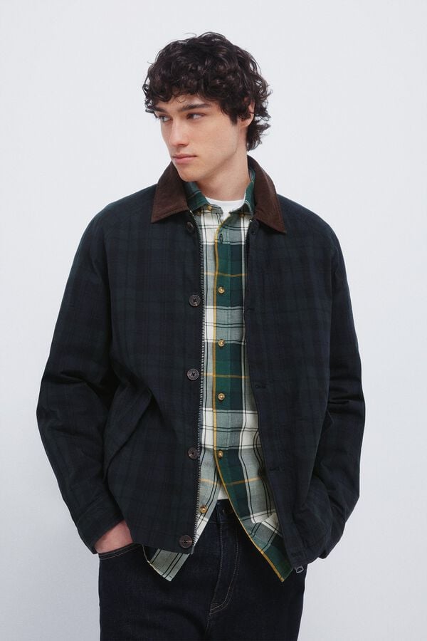 Neck, jeans and shirt set