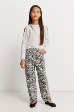 Conjunto de camiseta y pantal&oacute;n