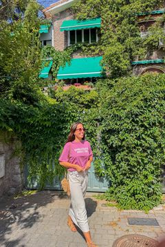 Conjunto de falda y camiseta