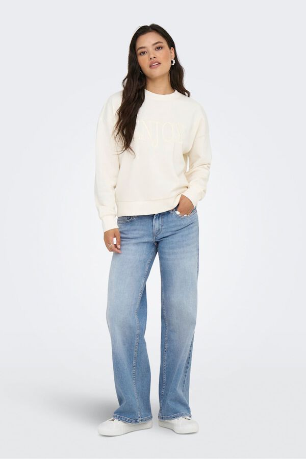 Conjunto de cal&ccedil;as e t-shirt