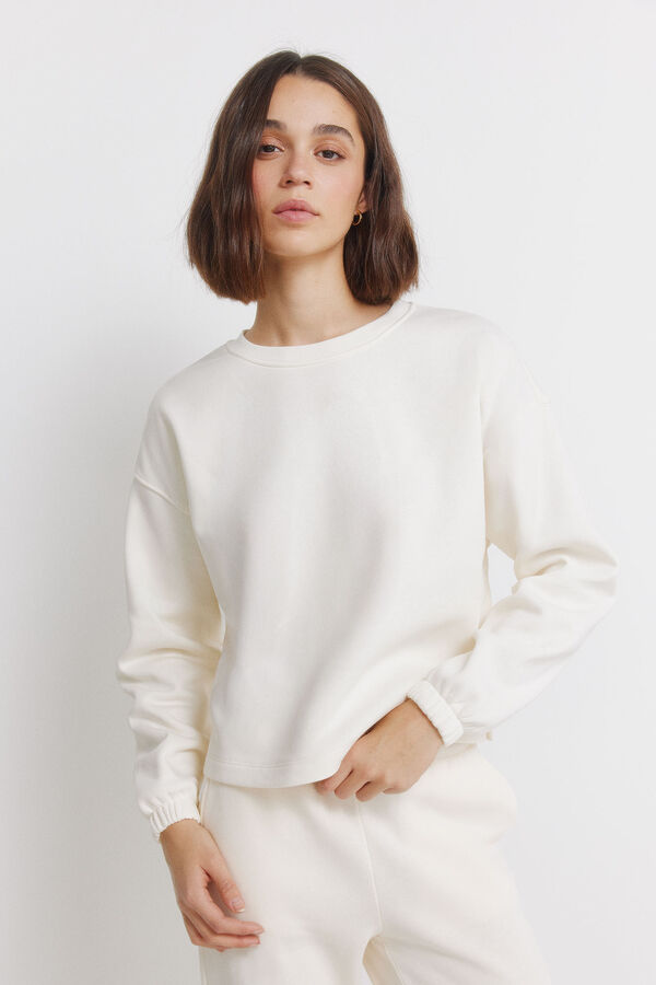 Trousers and sweatshirt set