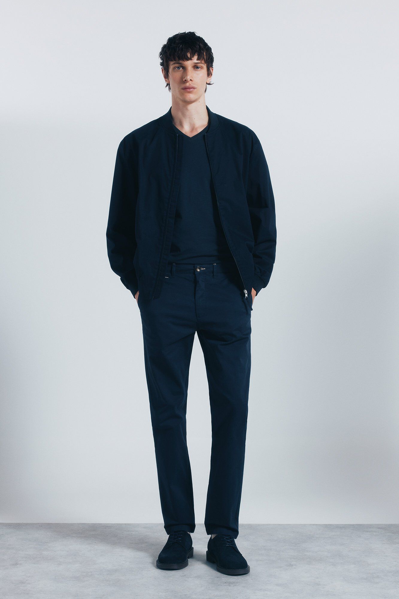 Conjunto de pantal&oacute;n, camisa y parka