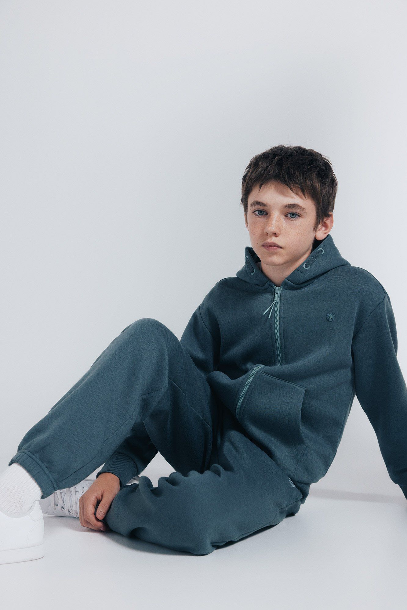 Joggers and sweatshirt set