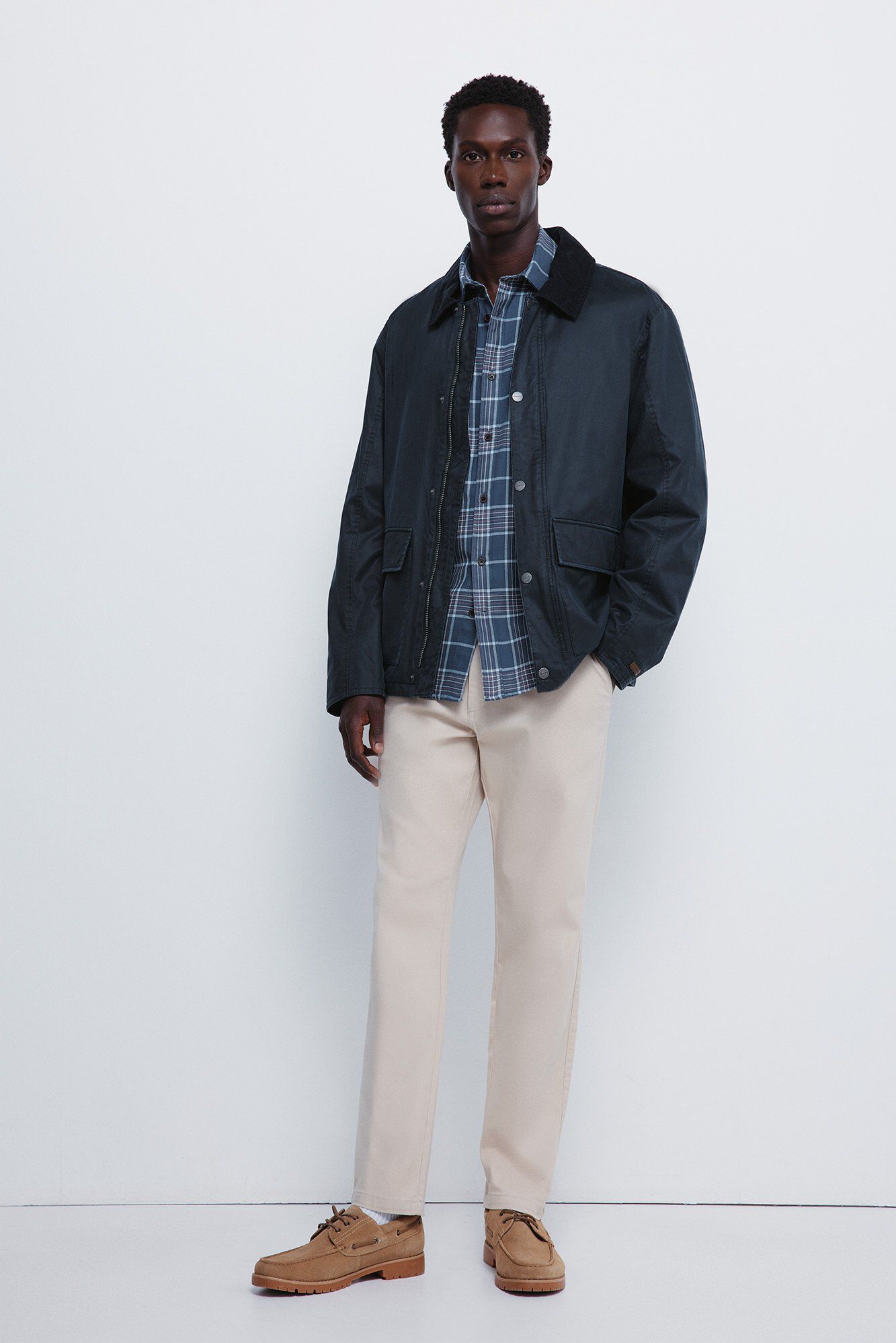 Conjunto de pantal&oacute;n, parka y jersey