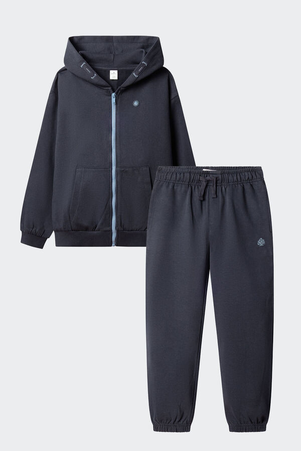 Conjunto de jogger y sudadera