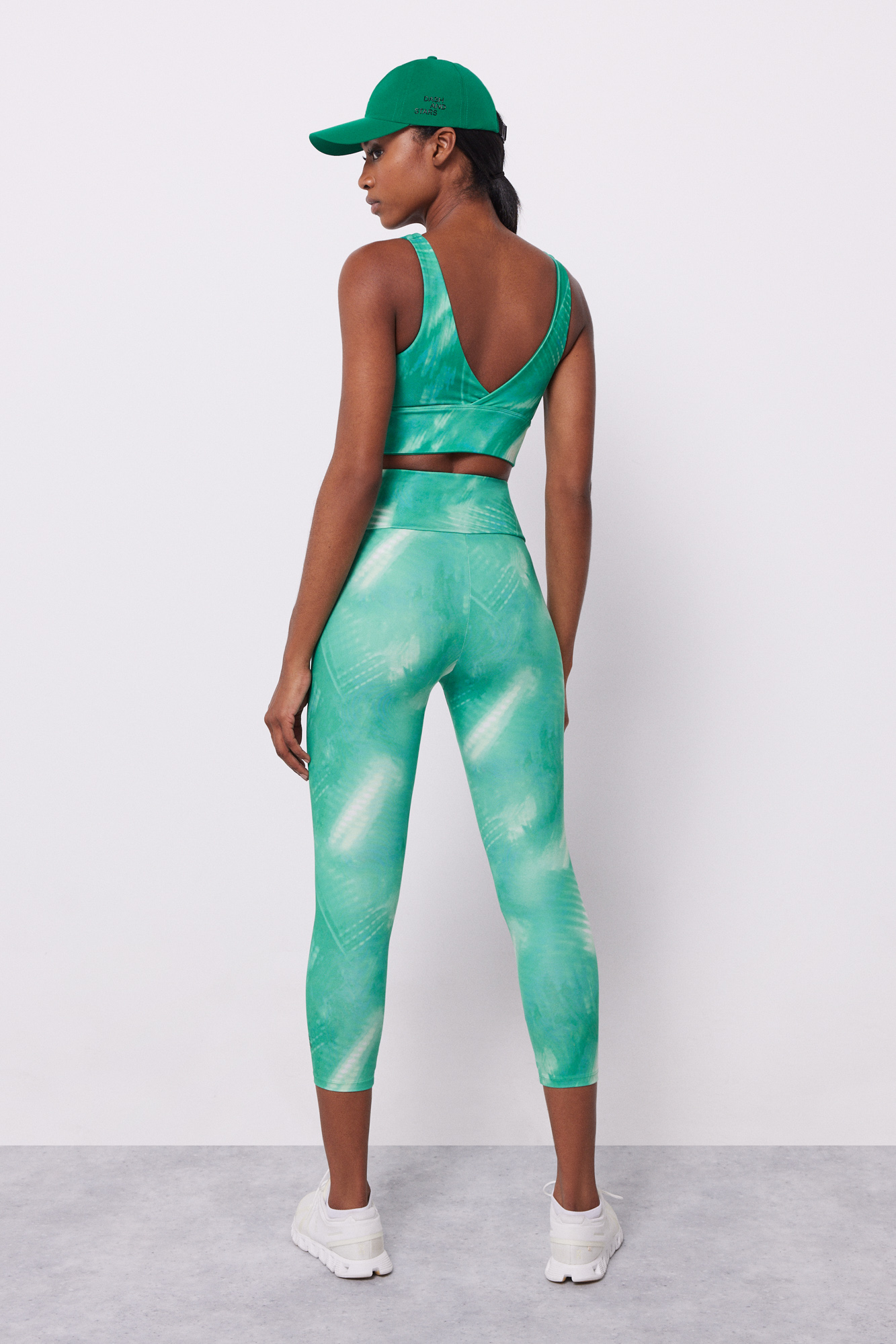 Leggings crop estampado cinzento 4D Stretch, Leggings desportivos e  joggers para mulher