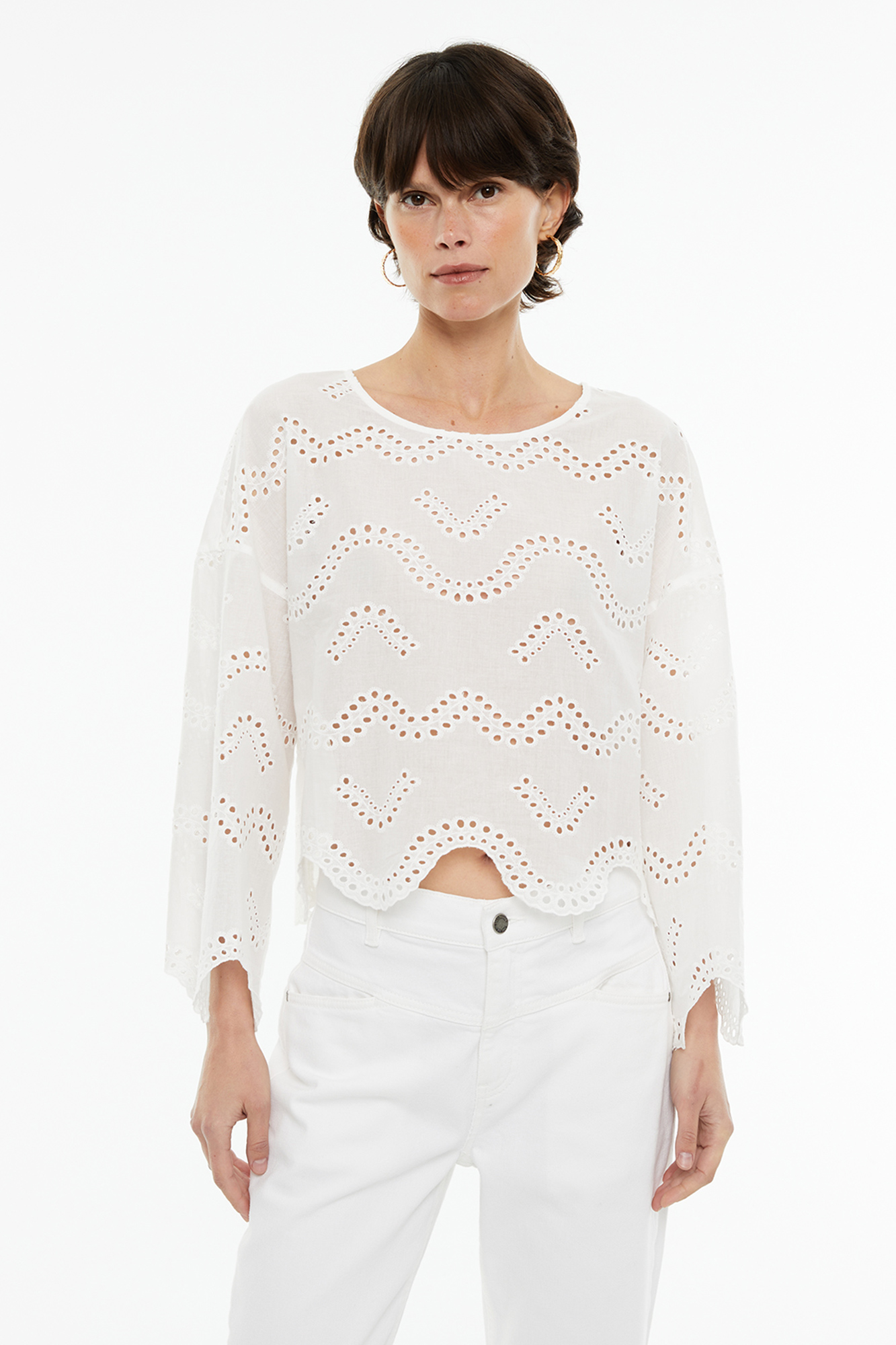 Springfield T-Shirt Donna Con Volant E Ricamo Svizzero - Colore Rosso, Maniche Corte - Eleganza Casual E Raffinata