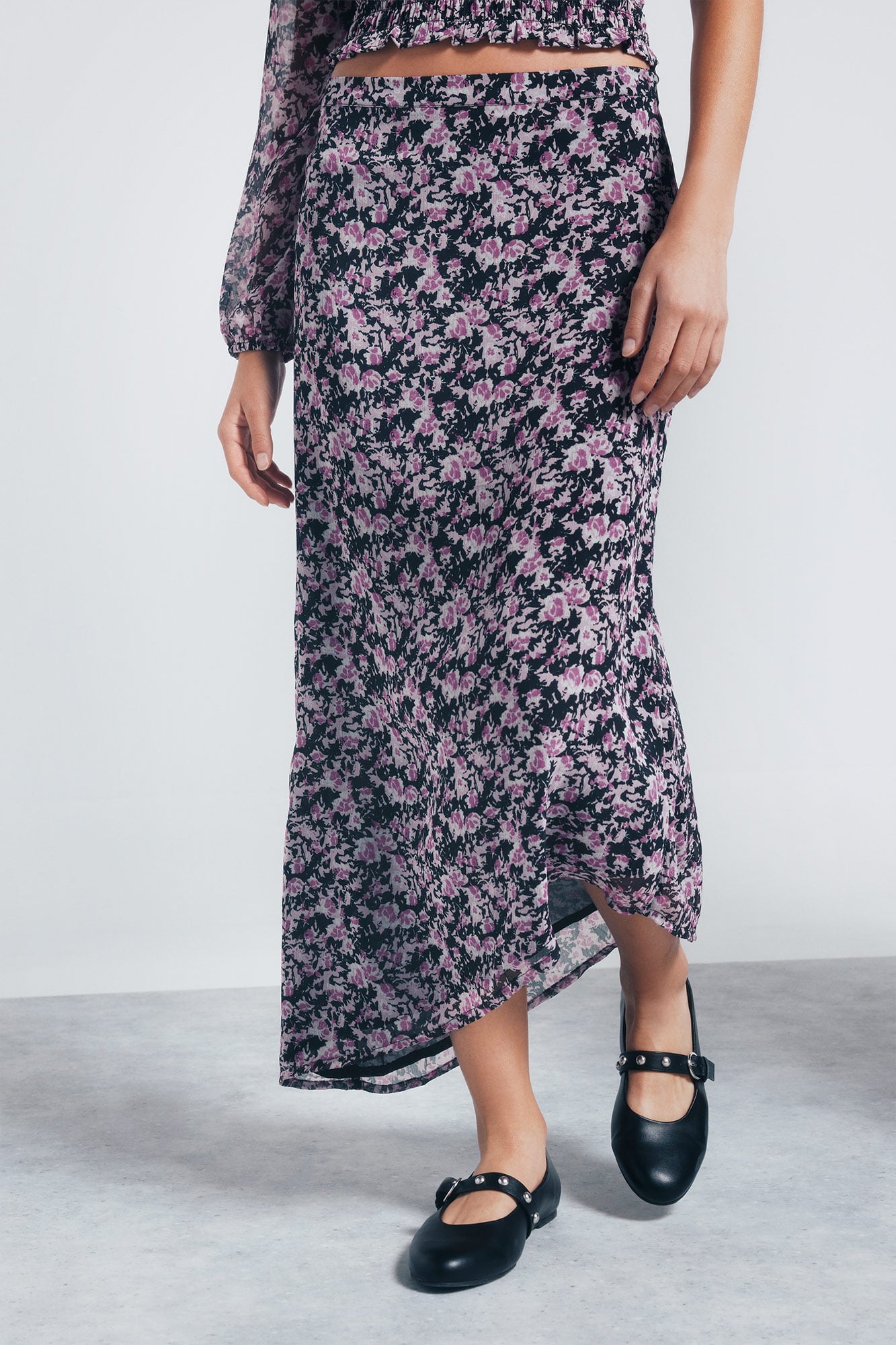 Jupe Longue Asymétrique Taille 42 - Couleur Gris, Matière Viscose - Occasion Très Bon état