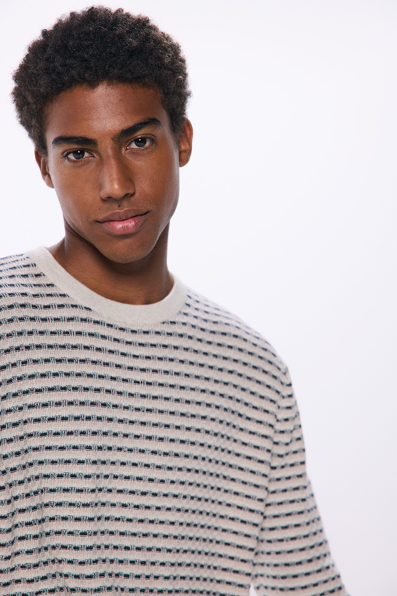 Pull Homme Springfield - Coupe Classique, Matière Douce - Vêtement Décontracté Urbain
