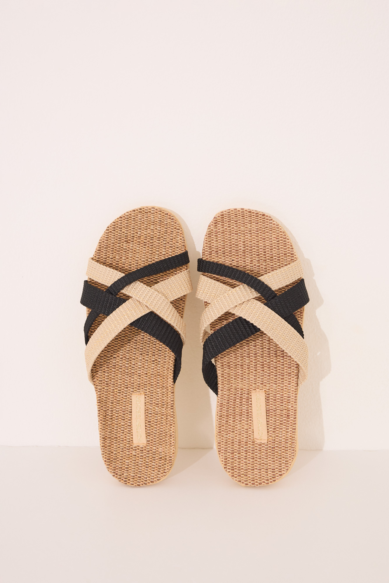 Silvia - Sandalias con tiras cruzadas de leopardo main image 0