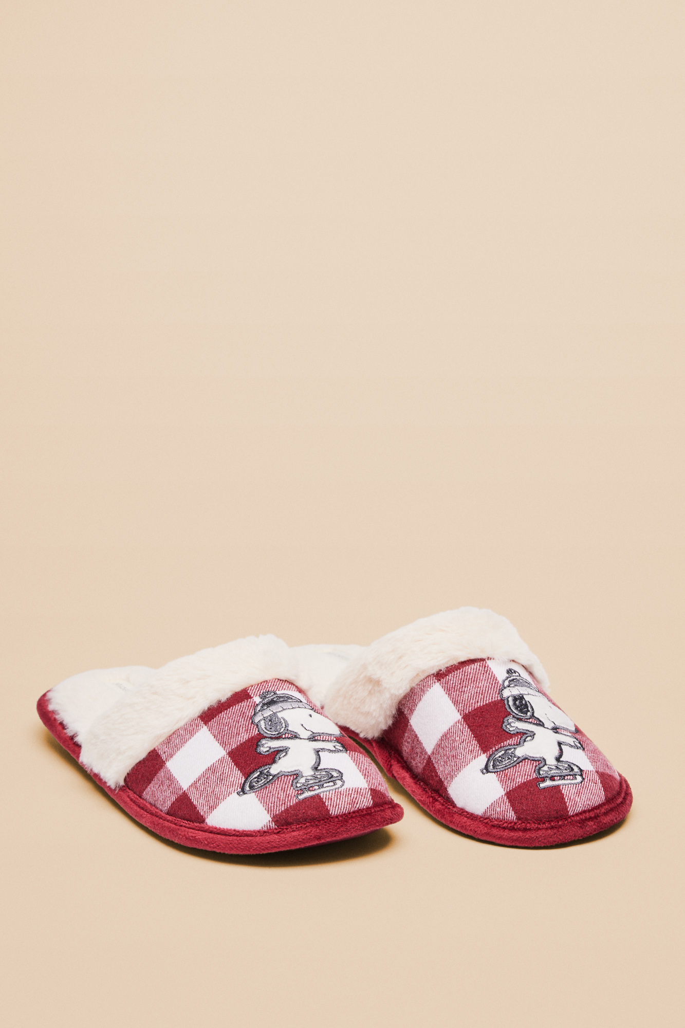 Gingham Snoopy slippers